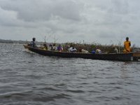 DH8004334  Taxi avec des femmes se rendant au marché d'Abomey-Calavi pour y vendre du poisson