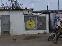 DH8003987  La plage aux abords de Cotonou