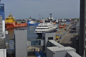 _DH80012406