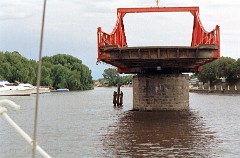 large00040431-71